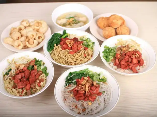 Gambar Makanan Bakmi Medan Kebon Jahe 3