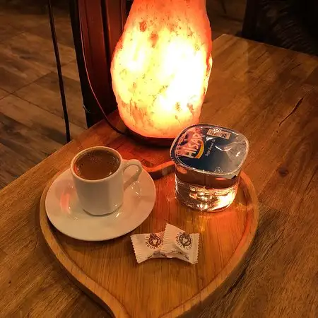 Symbol Fal Cafe - Beşiktaş'nin yemek ve ambiyans fotoğrafları 3