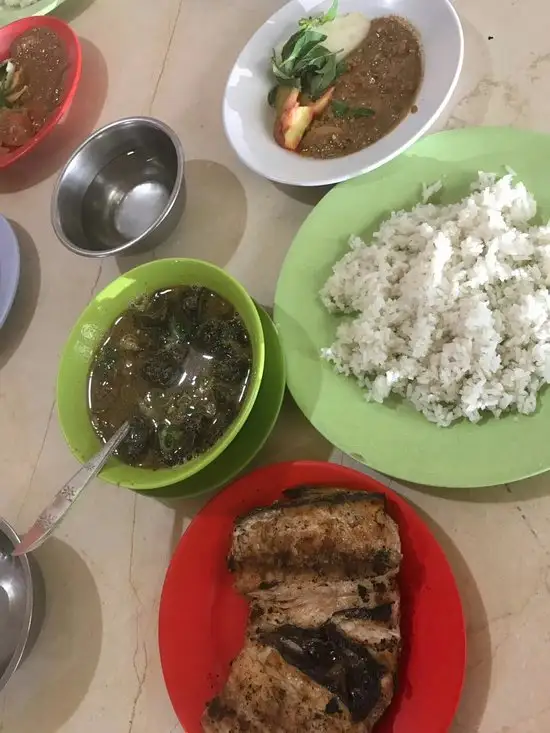 Gambar Makanan Warung  Pangkep Sop Saudara 11