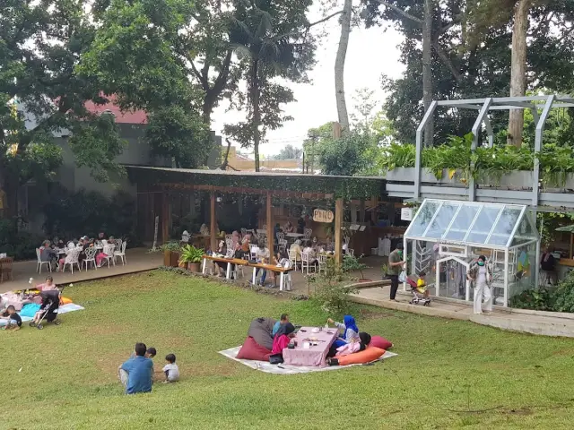 Gambar Makanan Nara Park Bandung 21