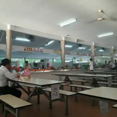 Chung Ling High School Canteen