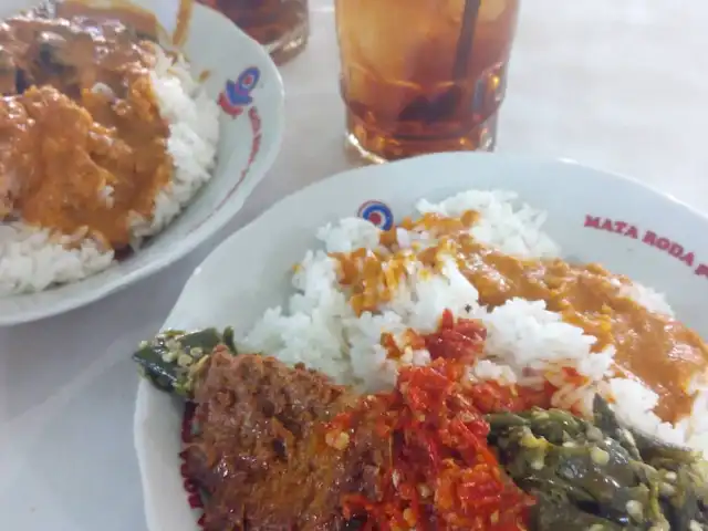 Gambar Makanan RM Padang Giwangan 8