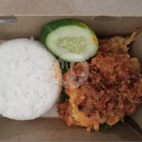 Gambar Makanan Ayam Pedes NYonya, Arjosari 1