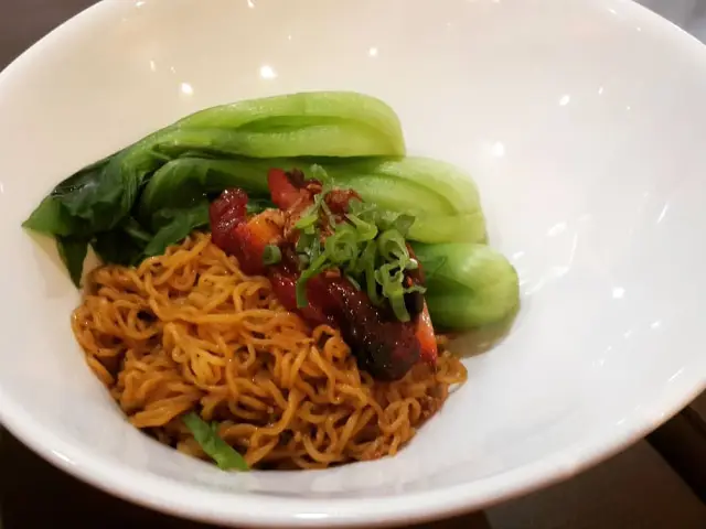 Lucky Star Noodle House