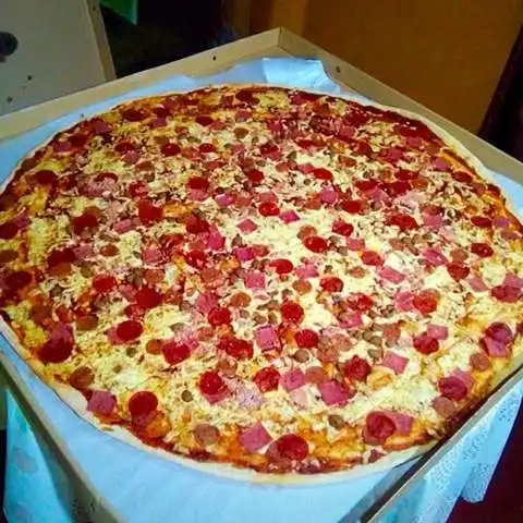 Big Guys! Pizza Food Photo 11