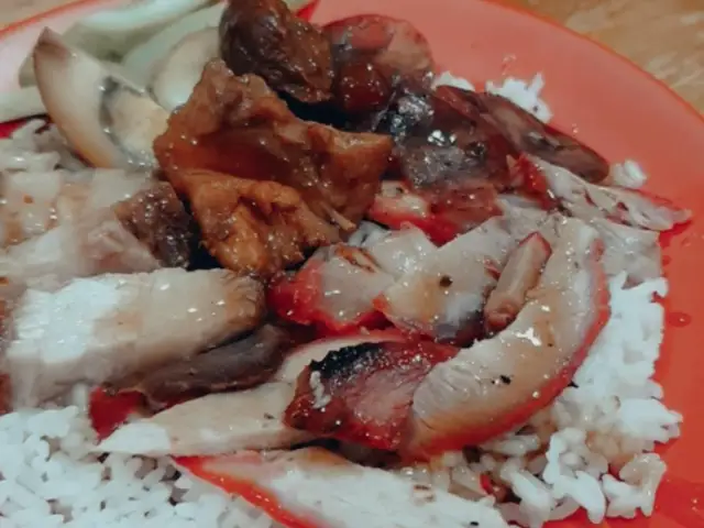 Gambar Makanan Nasi Campur Kong Hu Pay 4