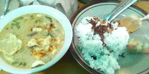 Soto Betawi Ayu, Senen