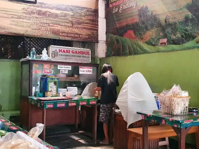 Gambar Makanan Nasi Gandul "Bu Endang" Khas Kota Pati 7