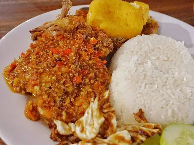 Gambar Makanan Ayam Gepuk Pak Gembus 2