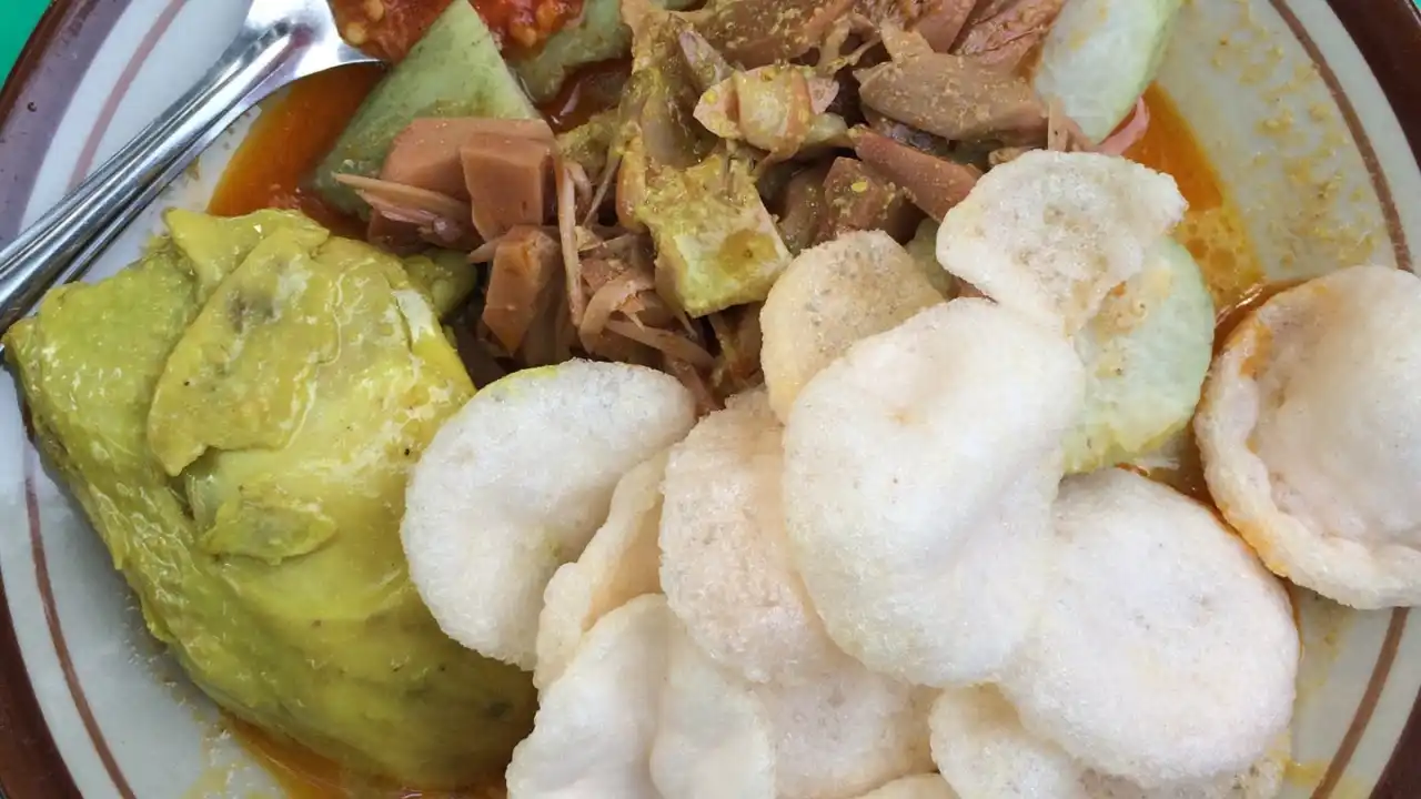 Lontong sayur padang "lima"