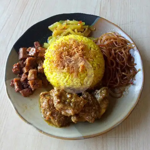 Gambar Makanan Nasi Kuning ABG, Makassar 6