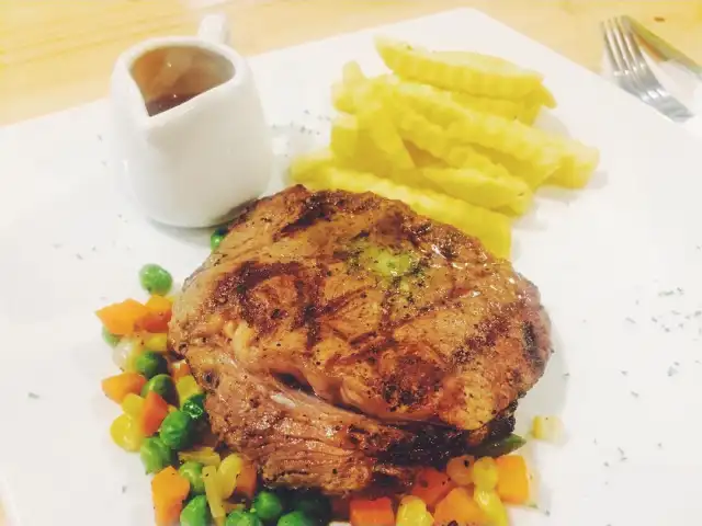 Gambar Makanan Storey Steak House 1