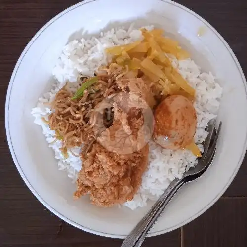 Gambar Makanan Warung Yuyun Solo 1