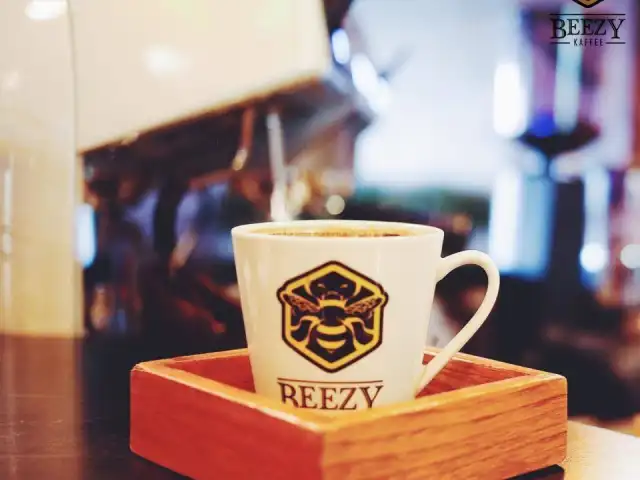 Gambar Makanan Beezy Kaffee 6