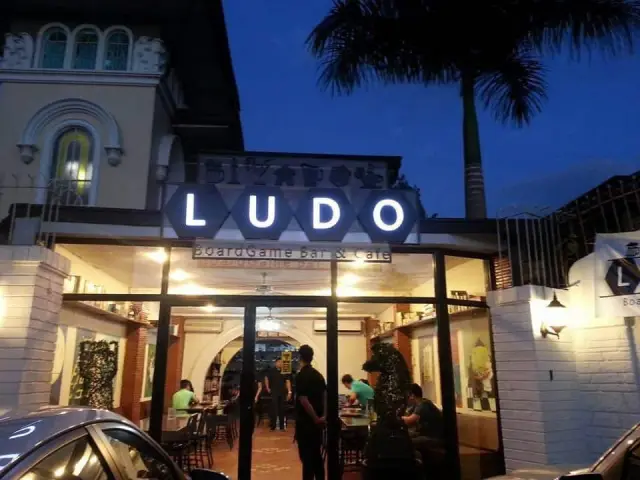 Ludo Boardgame Bar & Cafe Food Photo 12