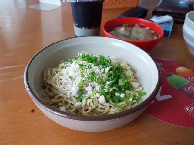 Gambar Makanan Bakmi Apin 9