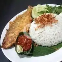 Gambar Makanan Warung Nasi Krawu Hj. Azizah, Purworejo 20