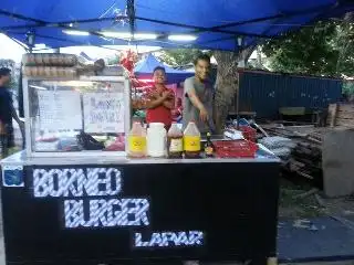 Borneo Burger Lapar Food Photo 1