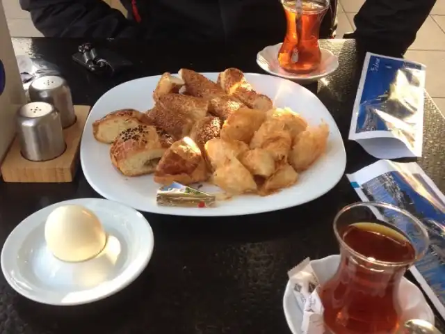 İstanbul Börekçisi'nin yemek ve ambiyans fotoğrafları 2