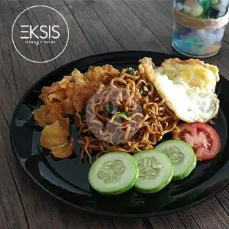 Gambar Makanan Eksis Cafe, Sam Ratulangi 12