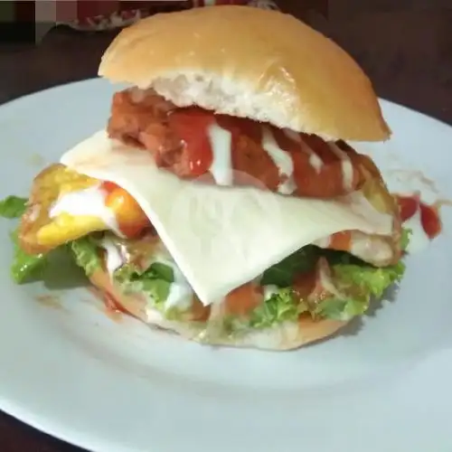 Gambar Makanan Ayam Geprek & Burger Mbak Lia, Gang Langgar 6