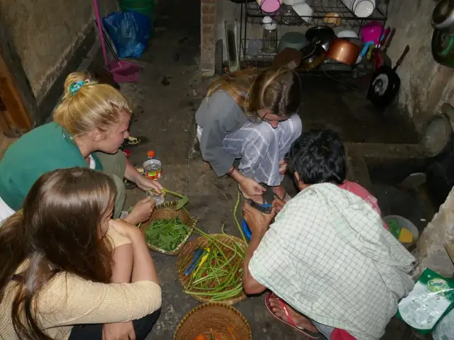 Gambar Makanan Warung Monkey Forest 6