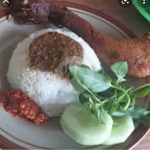 Gambar Makanan Nasi Bebek Cak Ipoel Khas Madura 15