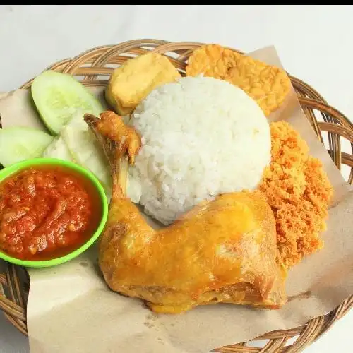 Gambar Makanan Warjo Ayam Goreng, Klender 10