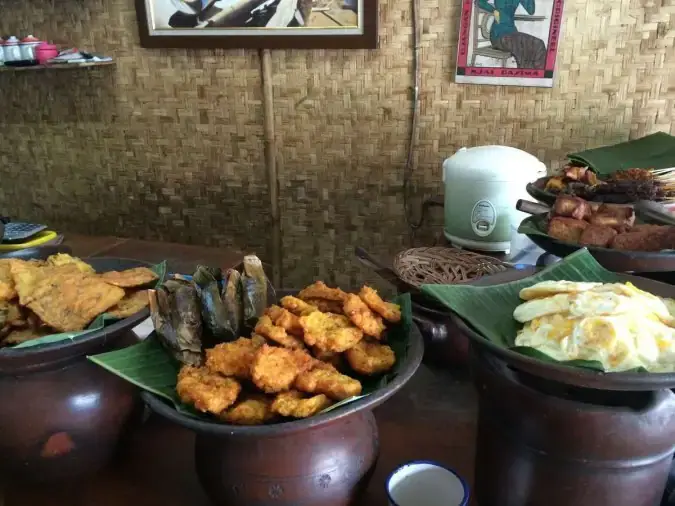 Nasi Pecel Tradisional