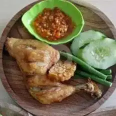 Gambar Makanan Ayam Panggang Bumbu Merah & Nasi Rawon Chen-Chen, Tukad Balian 5