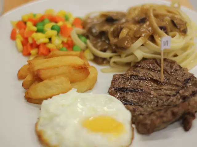 Gambar Makanan T Steak & Noodle 7