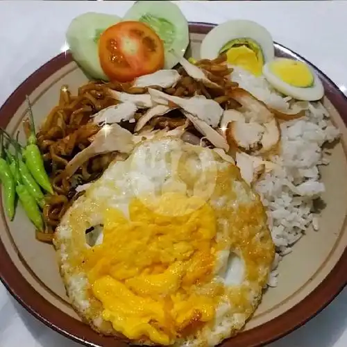 Gambar Makanan Nasi Goreng Jawa 212, Jl. Raya Jelidro 2 No. 26 8