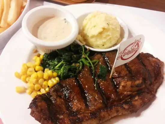 Gambar Makanan Steak Hotel by Holycow! TKP Surabaya 8