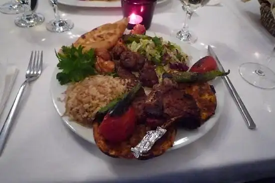 Khorasani Restaurant'nin yemek ve ambiyans fotoğrafları 51