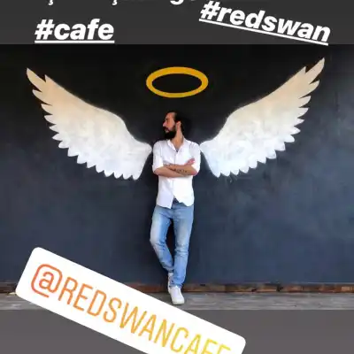 Red Swan Cafe&Restaurant