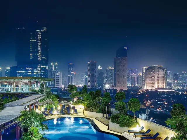 Gambar Makanan Sky Pool Bar Cafe - Hotel Indonesia Kempinski 6