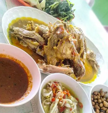 Gambar Makanan Ayam Betutu Bu Lina Gilimanuk 12