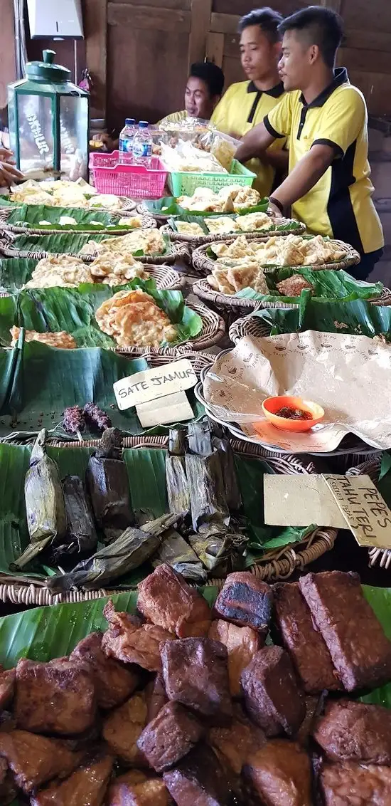 Gambar Makanan Wedangan Kampoeng 15