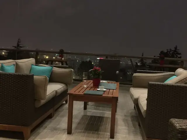 Veranda Bar & Terrace - Hilton İstanbul Bosphorus'nin yemek ve ambiyans fotoğrafları 16