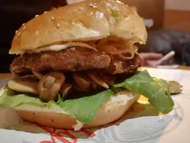 Mono Burger'nin yemek ve ambiyans fotoğrafları 37