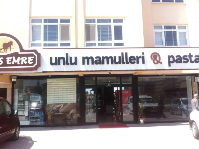 Yunus Emre Unlu Mamulleri & Pastanesi'nin yemek ve ambiyans fotoğrafları 2