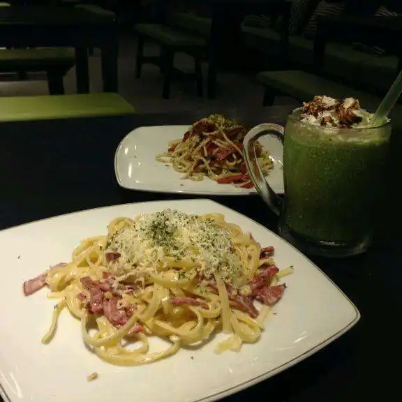 Gambar Makanan Srikaya Resto & Coffee 9