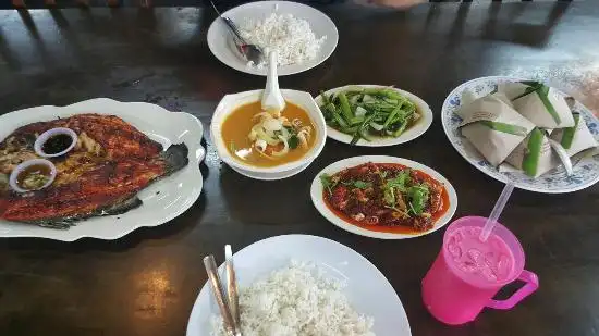 Restoran Seri Mesra Ikan Bakar & Seafood Food Photo 1