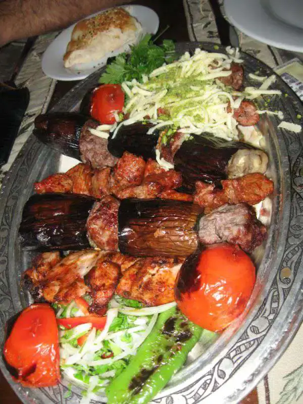 Bayazhan Restaurant'nin yemek ve ambiyans fotoğrafları 50