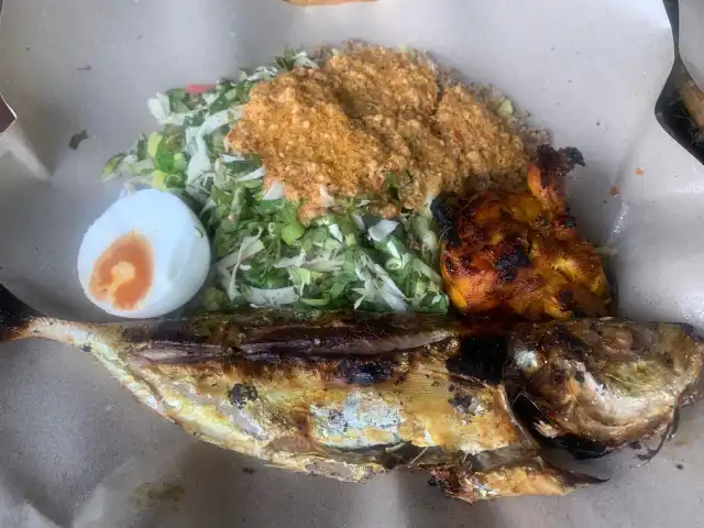 Jijah Nasi Kerabu Food Photo 6