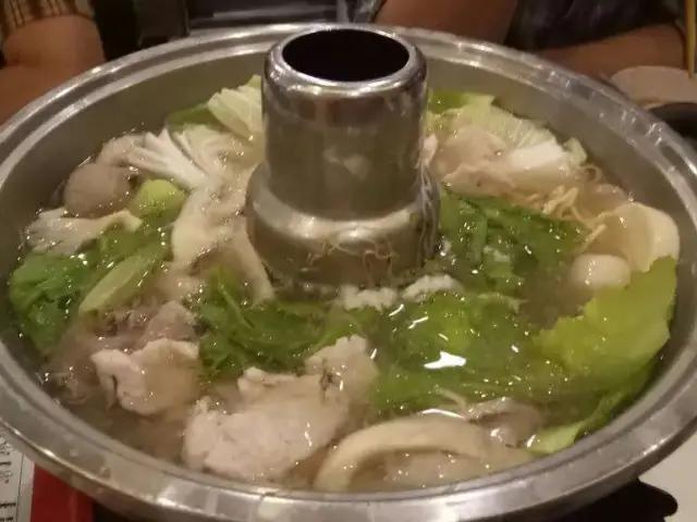 Gambar Makanan Bogor Steamboat Sukiyaki 8