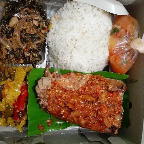 Gambar Makanan Rumah Es Lita, Kpr Pam 3