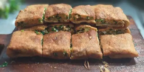 MARTABAK TELOR SUKA NIKI 70, KEBON KACANG RAYA