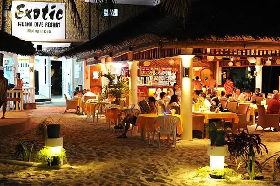 Malapascua Exotic Bar & Restaurant