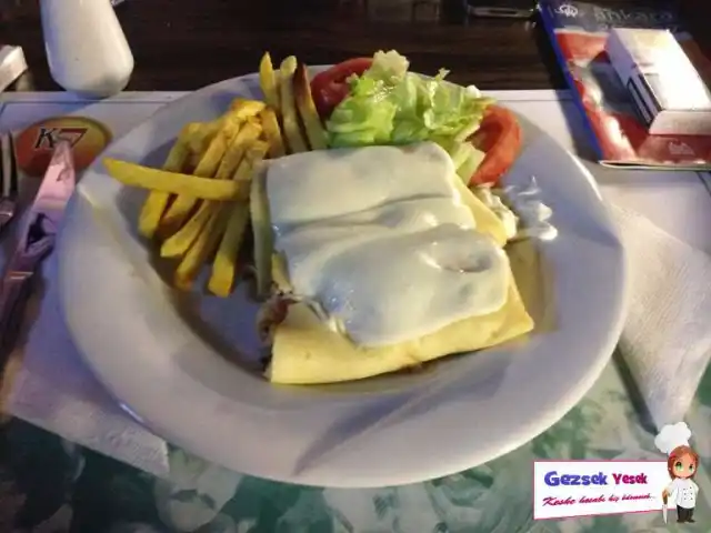 Kapı 7 Cafe Restaurant'nin yemek ve ambiyans fotoğrafları 5